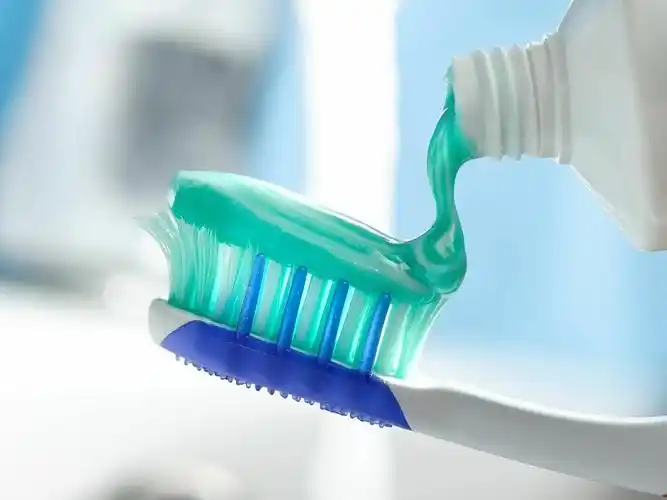 calcium carbonate-toothpaste