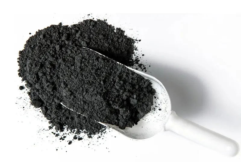 Poudre de noir de carbone pyrolysée